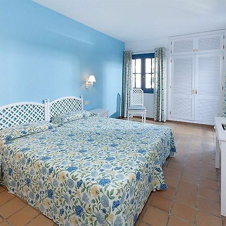 Adonis Castalia-Brezos Aparthotel Costa Adeje  Room photo